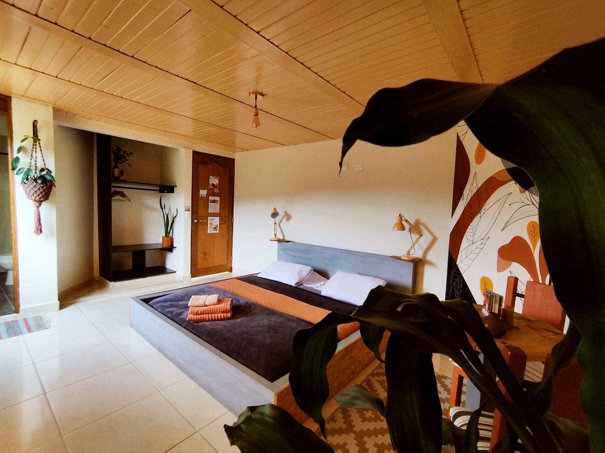 Casa Kayam Art Hostel Coliving Coworking Guatape Room photo