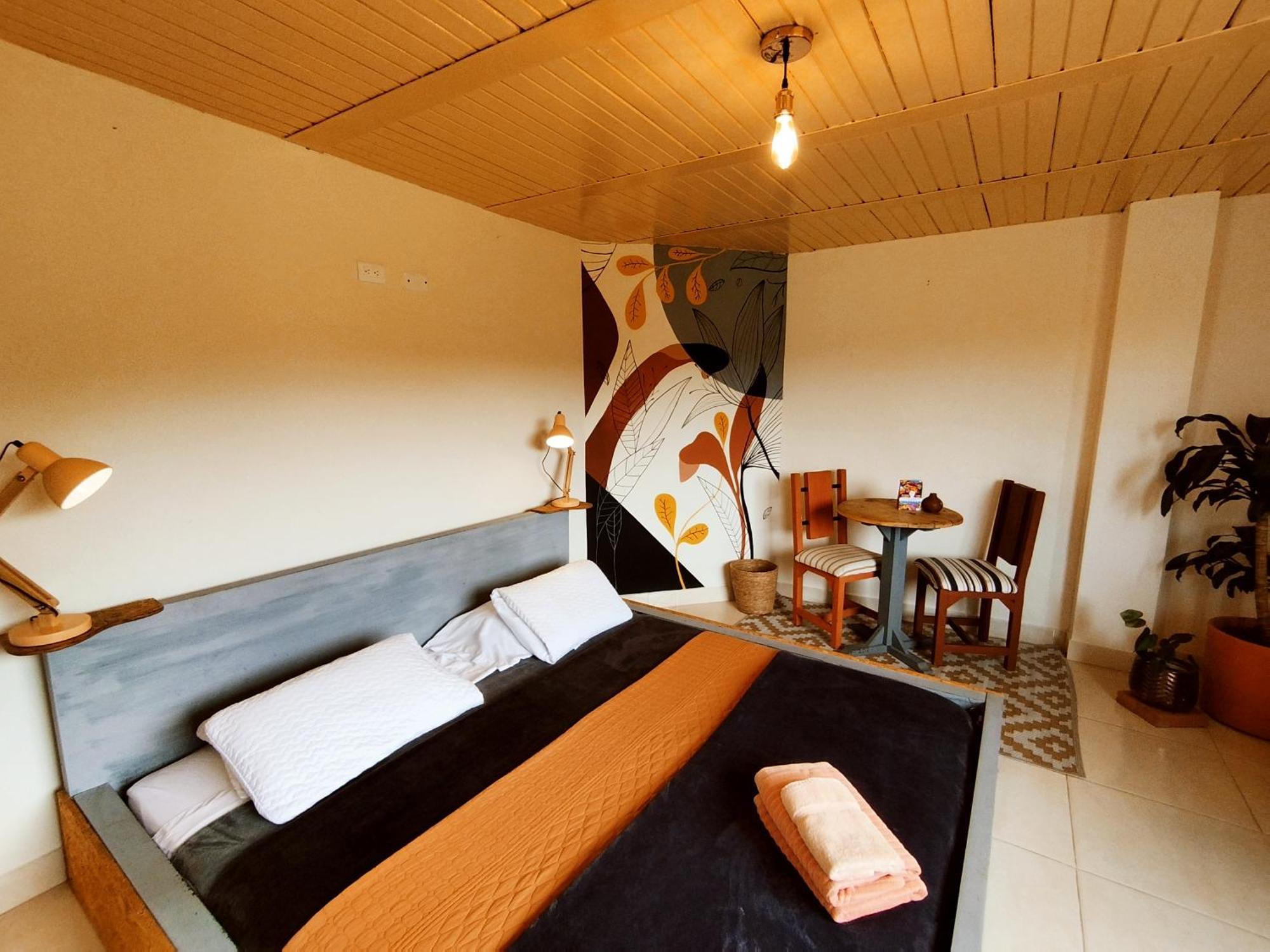 Casa Kayam Art Hostel Coliving Coworking Guatape Room photo