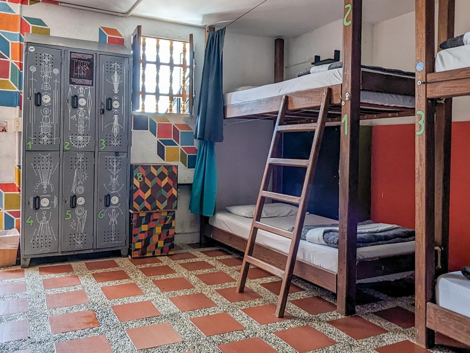 Casa Kayam Art Hostel Coliving Coworking Guatape Room photo