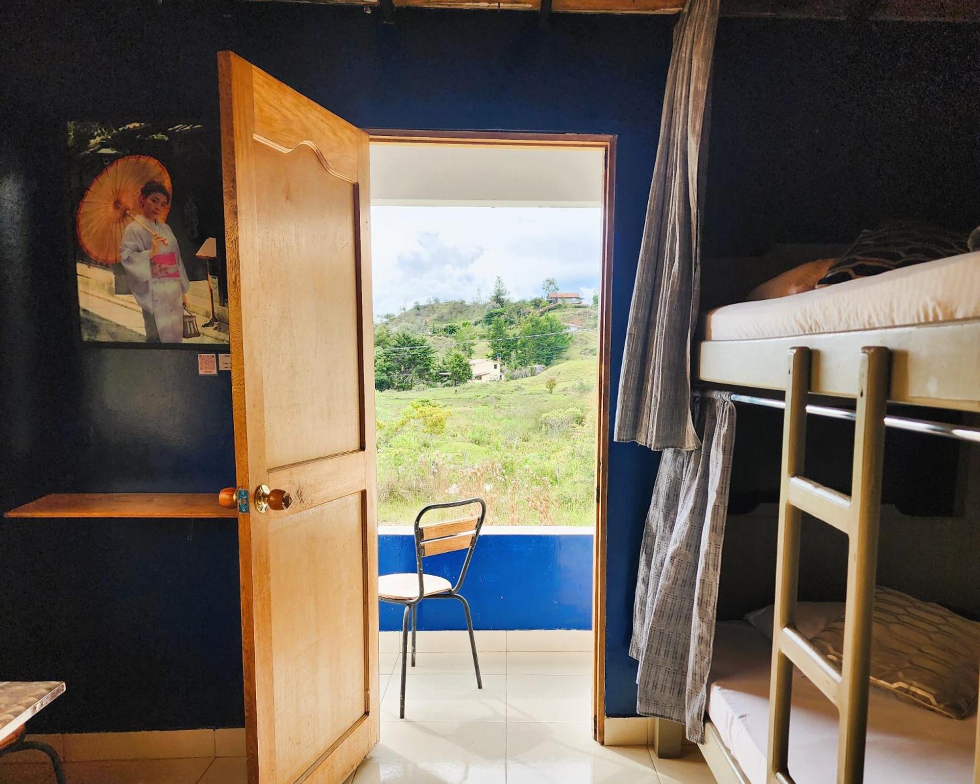 Casa Kayam Art Hostel Coliving Coworking Guatape Room photo
