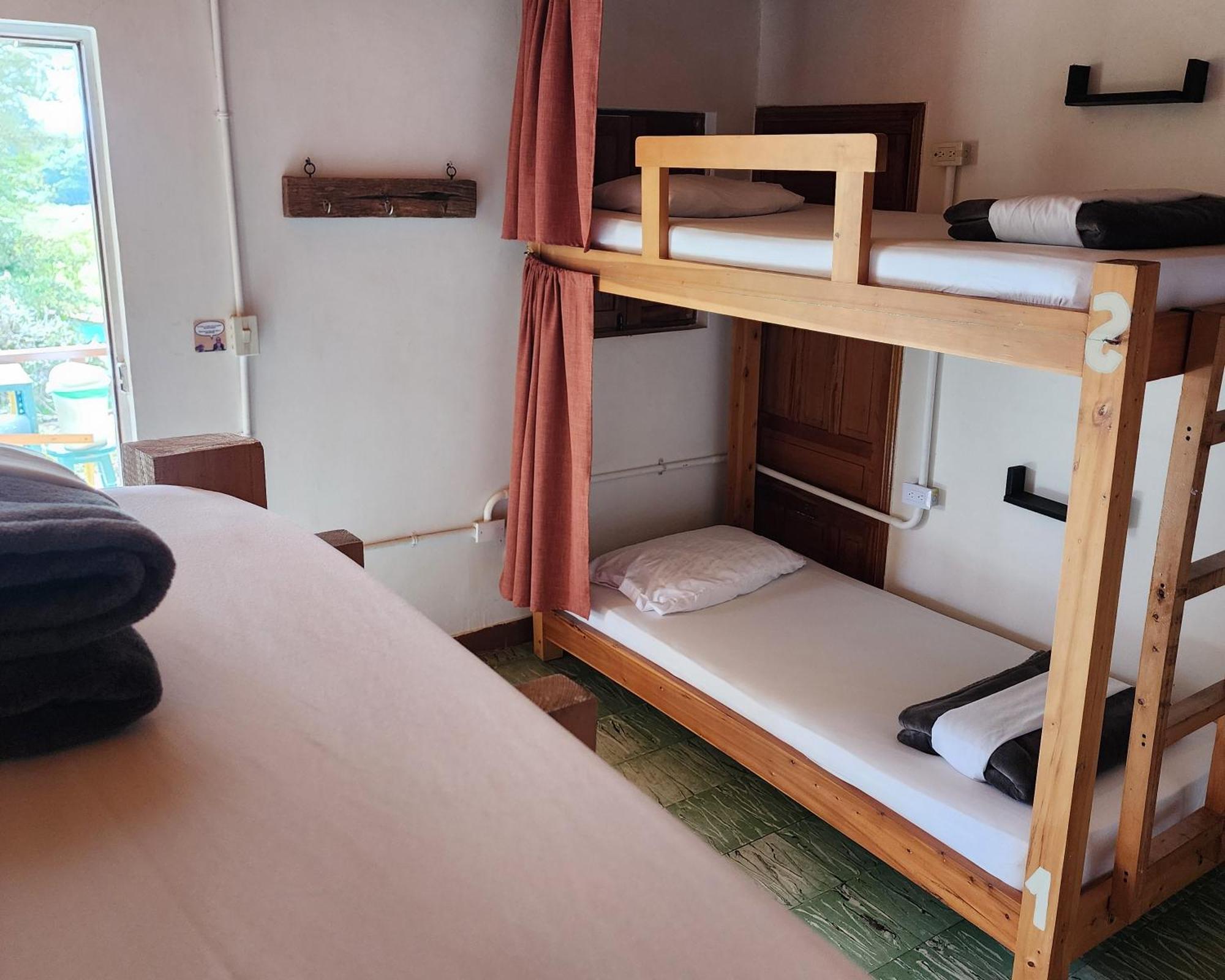 Casa Kayam Art Hostel Coliving Coworking Guatape Room photo