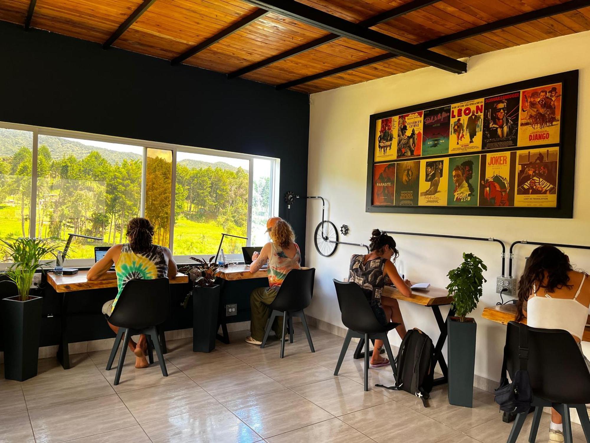 Casa Kayam Art Hostel Coliving Coworking Guatape Exterior photo